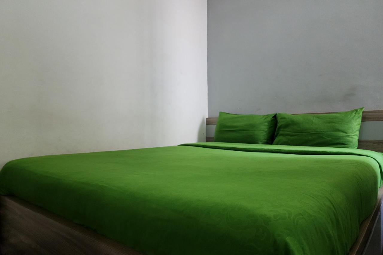 Barata Hotel Near Bandara Soekarno Hatta Tangerang Exterior foto
